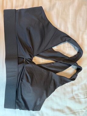 Black Fabletics Bra with Crisscross Back